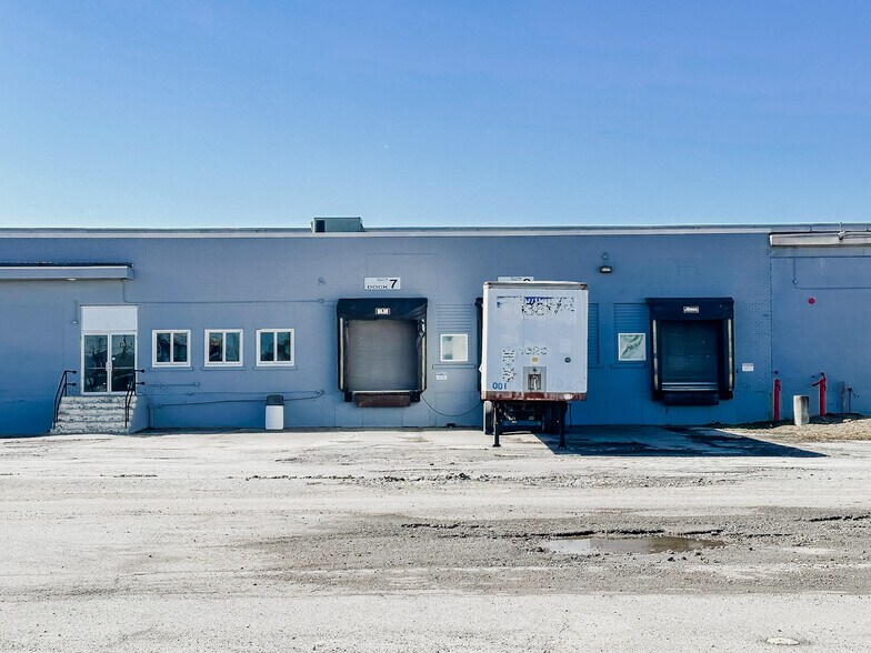 More Photos Of 141 Innovation Dr, Duncansville Warehouse For Lease
