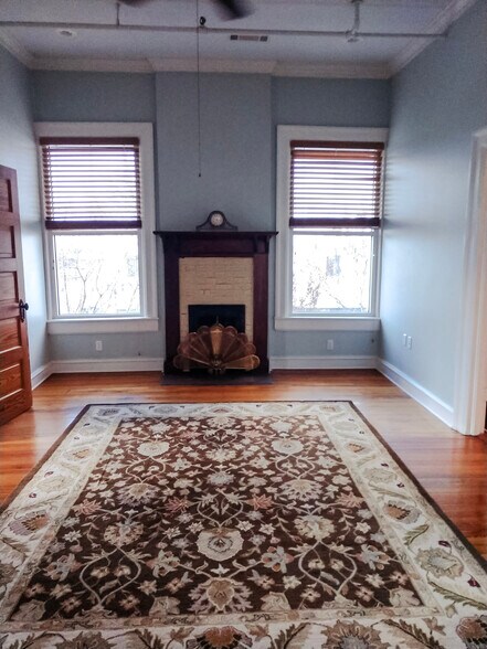 More Photos Of 100 SW Main St, Vidalia Office For Sale