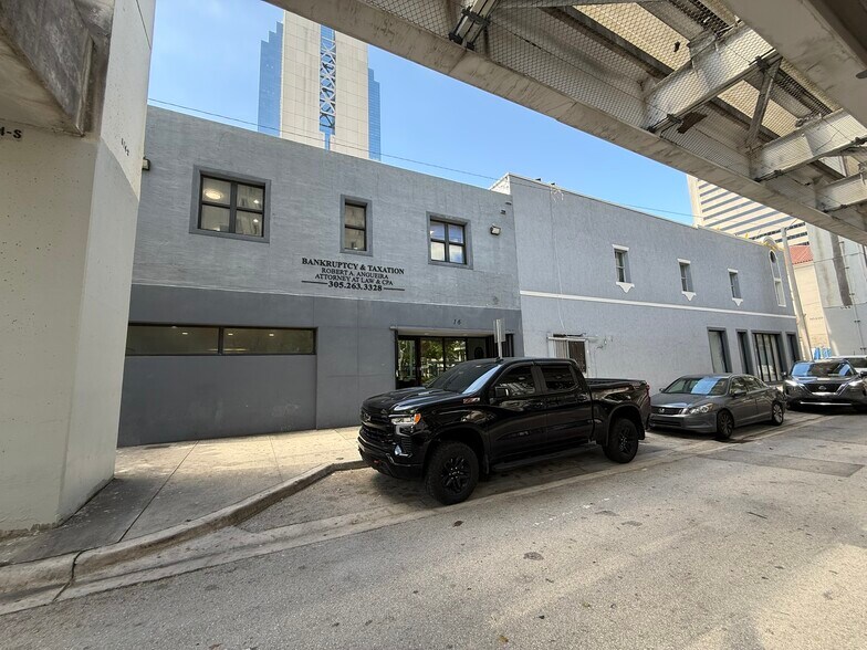 Primary Photo Of 16 SW 1st Ave, Miami Office Residential For Sale