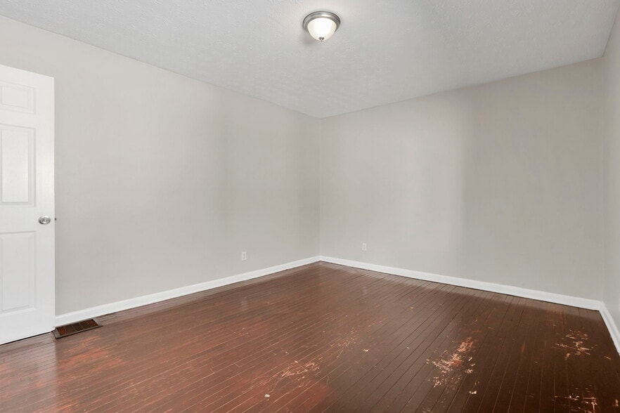 More Photos Of 1865-1867 Agler Rd, Columbus Multifamily For Sale