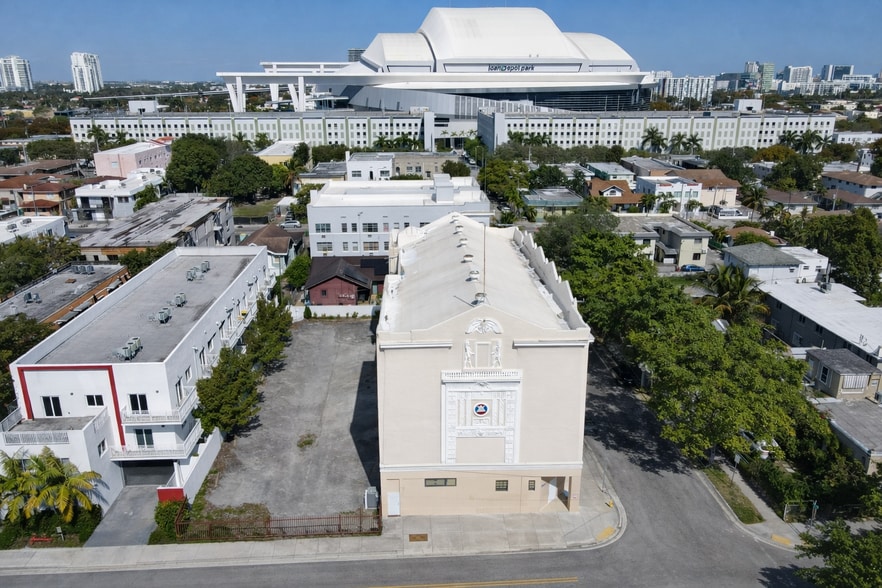More Photos Of 124 NW 15th Ave, Miami Religious Facility For Sale