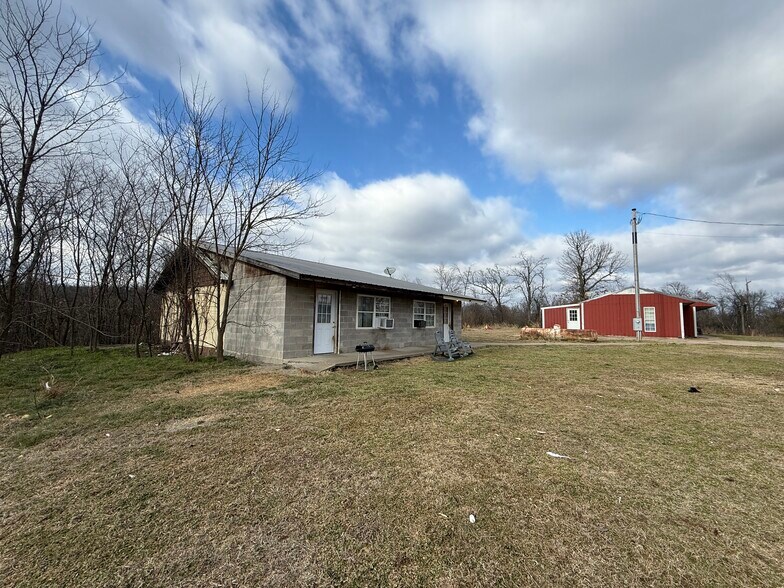 More Photos Of 25377 Welling rd, Welling Apartments For Sale