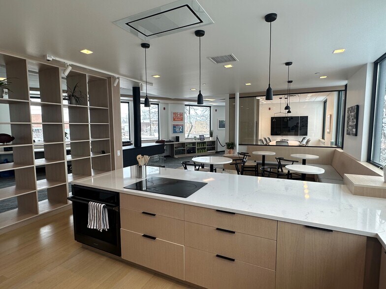 More Photos Of 2790 Valmont Rd, Boulder Office For Sale