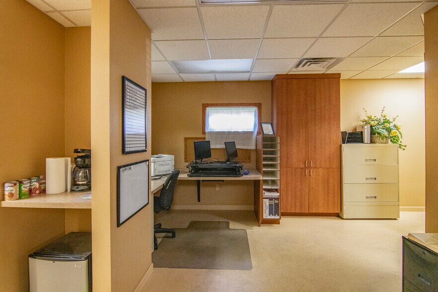 More Photos Of N6277 Highway 67, Plymouth Office For Lease