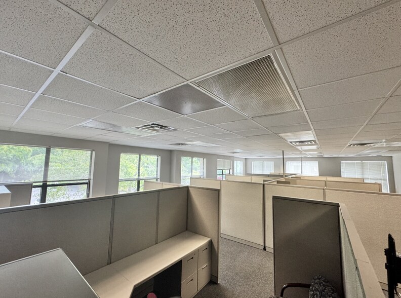 More Photos Of 1820 E Park Ave, Tallahassee Office For Lease