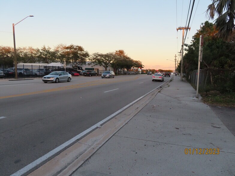 More Photos Of 12584-12598 SW 128th St, Miami Unknown For Lease