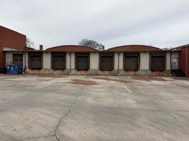 More Photos Of 486 S Center St, Taylorsville Warehouse For Sale