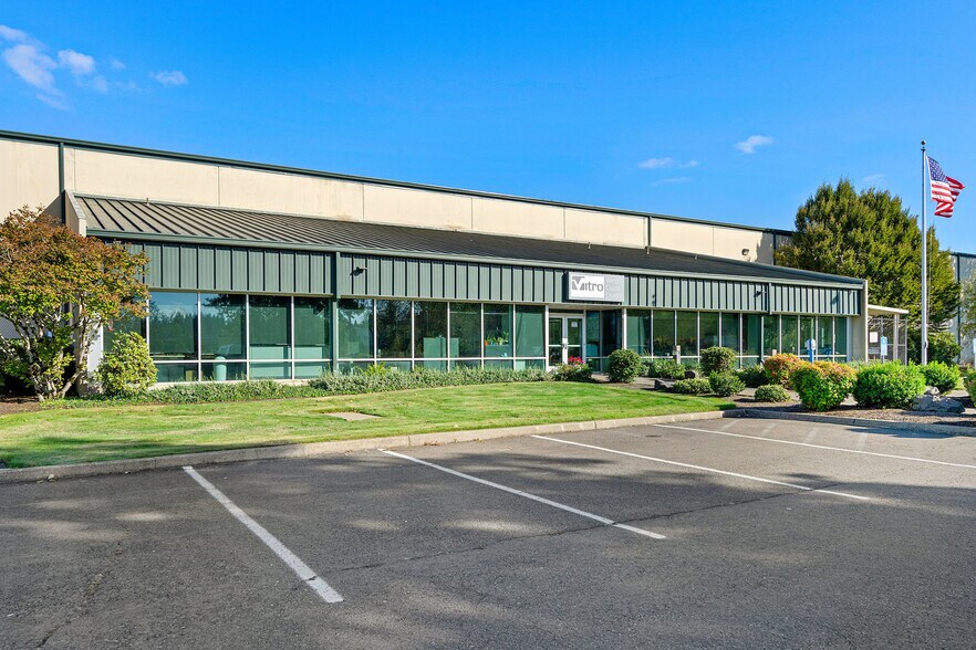 More Photos Of 4004 Fairview Industrial Dr SE, Salem Manufacturing For Sale