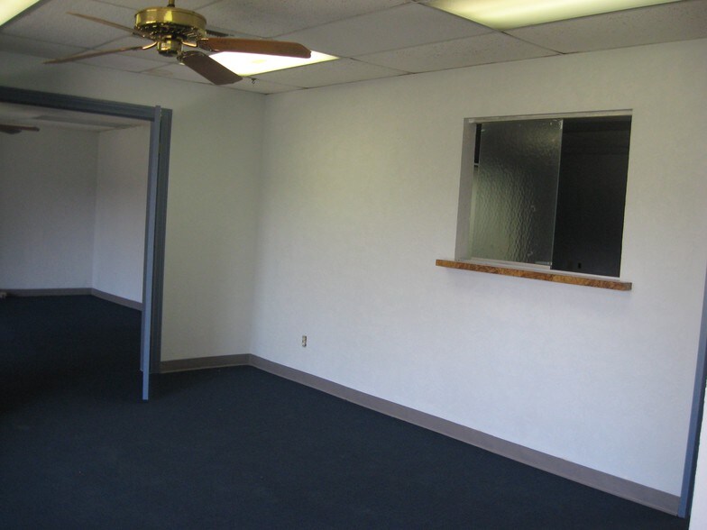 More Photos Of 13414 Medical Complex Dr, Tomball Medical For Lease
