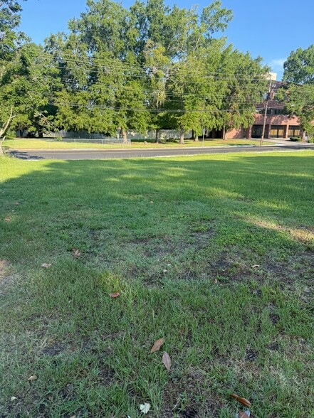 More Photos Of 527 S Main St, Mullins Land For Sale