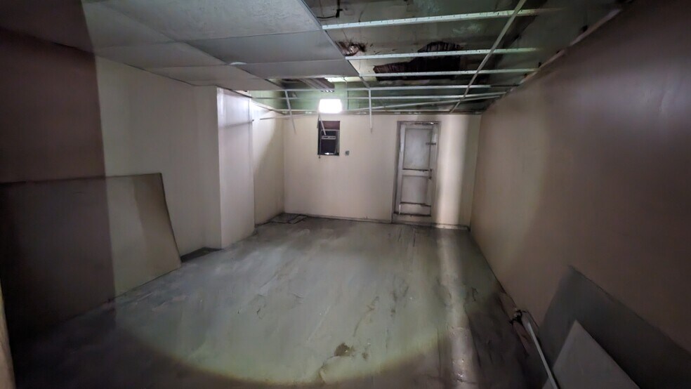 More Photos Of 1100-1104 5th Ave, Pittsburgh Office For Sale