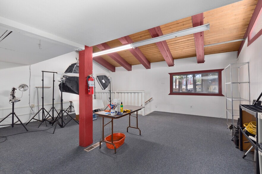 More Photos Of 38 Laurel Mountain Rd, Mammoth Lakes Storefront Retail Office For Sale