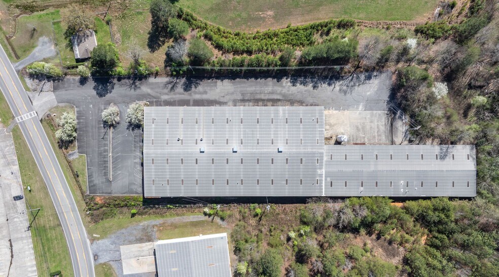 More Photos Of 3314 Dug Gap Rd rd, Dalton Manufacturing For Sale
