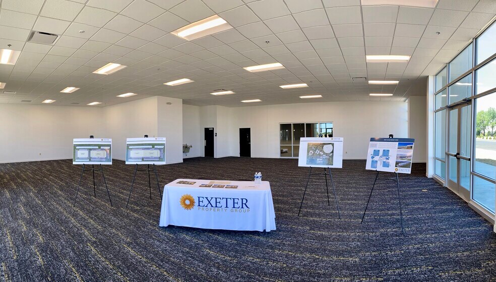 More Photos Of 1020 Enterprise Pkwy, West Jefferson Distribution For Lease