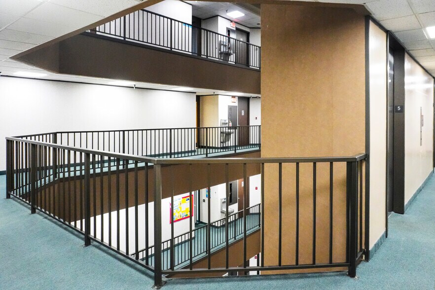 More Photos Of 5155 Flynn Pky, Corpus Christi Office For Lease