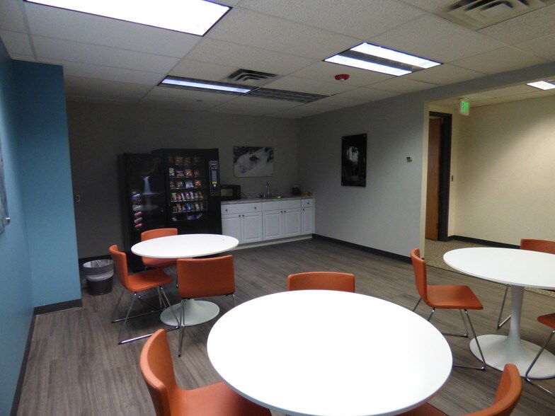 More Photos Of 7150 Campus Dr, Colorado Springs Office For Sale