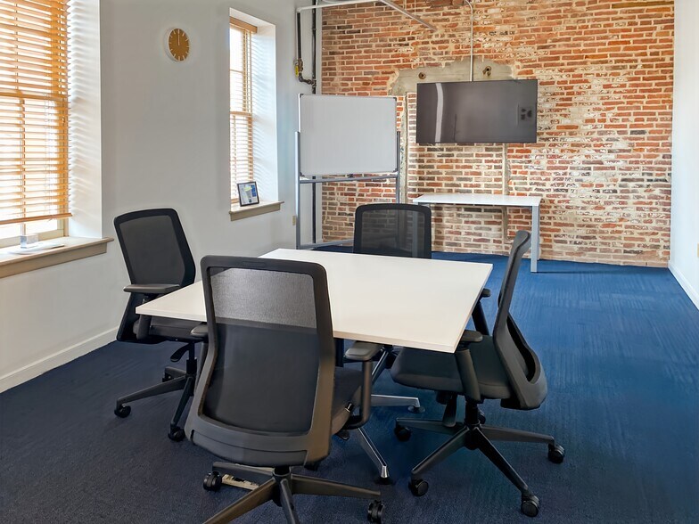 More Photos Of 1820 Lancaster St, Baltimore Coworking Space