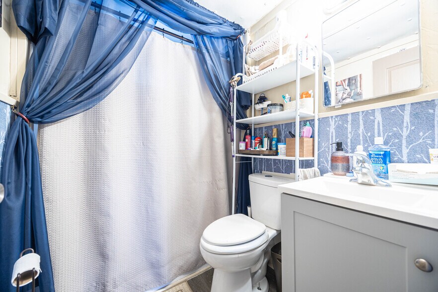 More Photos Of , Lake City Multifamily For Sale