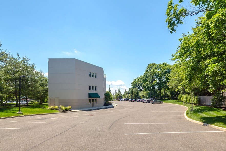 More Photos Of 3221 Route 38, Mount Laurel Medical For Lease