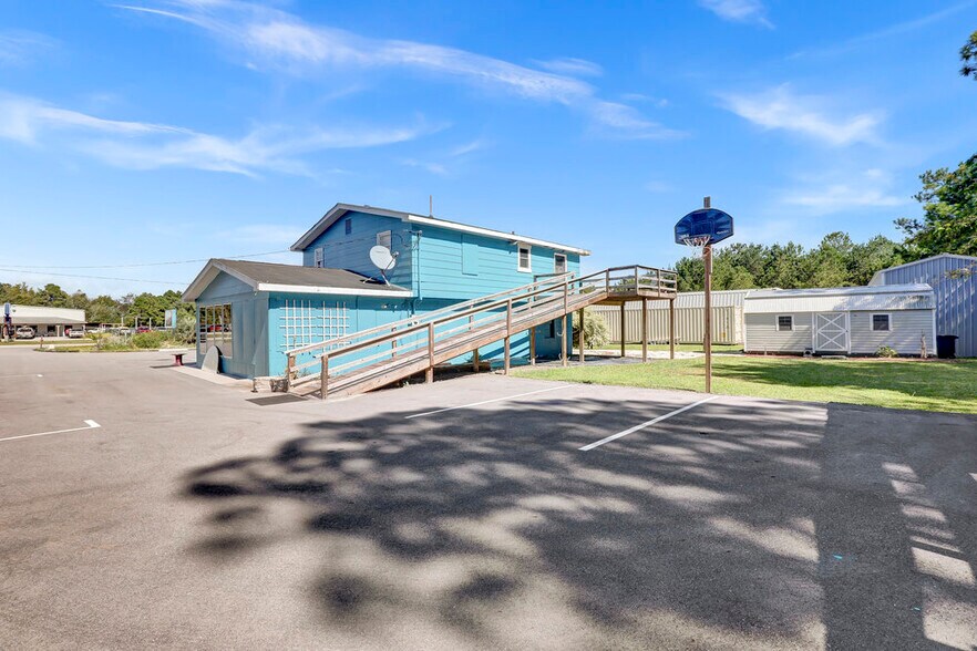 More Photos Of 892 Hwy 210, Holly Ridge Freestanding For Sale