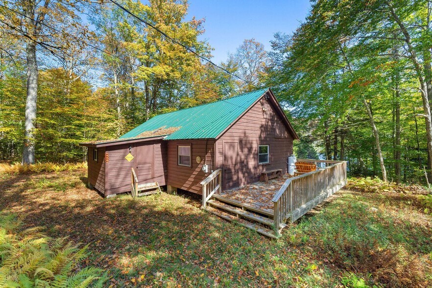 More Photos Of Hamilton Lake Road, Lake Pleasant Lodge Meeting Hall For Sale