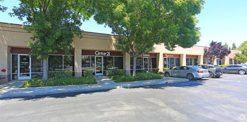 More Photos Of 5980 Stoneridge Dr, Pleasanton Office For Lease