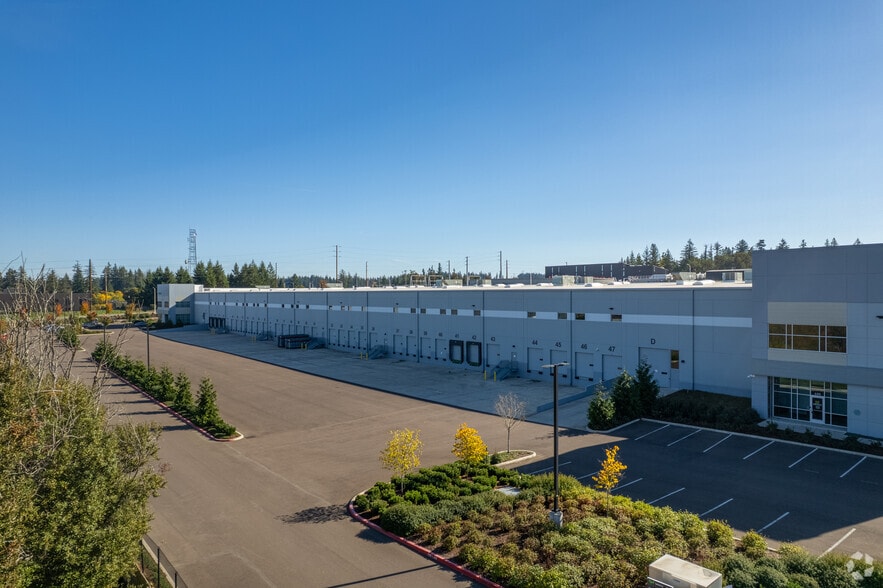 More Photos Of 21150 SW Cipole Pl, Sherwood Distribution For Lease