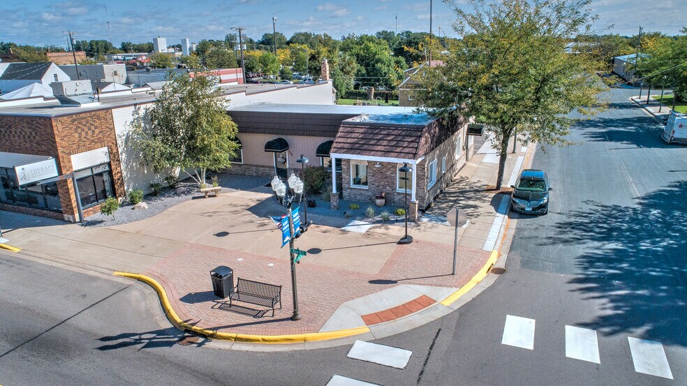 More Photos Of 244 Main St S, Cambridge Storefront Retail Office For Lease