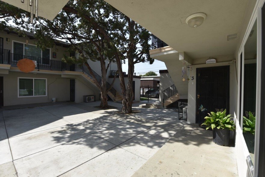 More Photos Of 735 Karesh Ave, Pomona Apartments For Sale