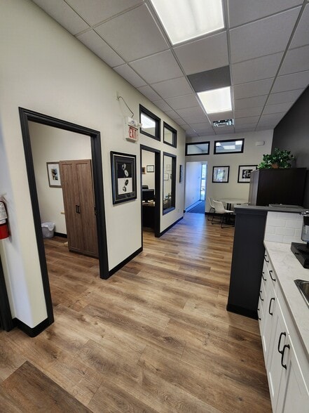 More Photos Of 5212 48 St, Red Deer Office For Sale