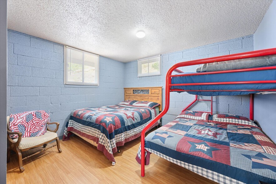 More Photos Of 33040 Poudre Canyon Rd, Bellvue Trailer Camper Park For Sale