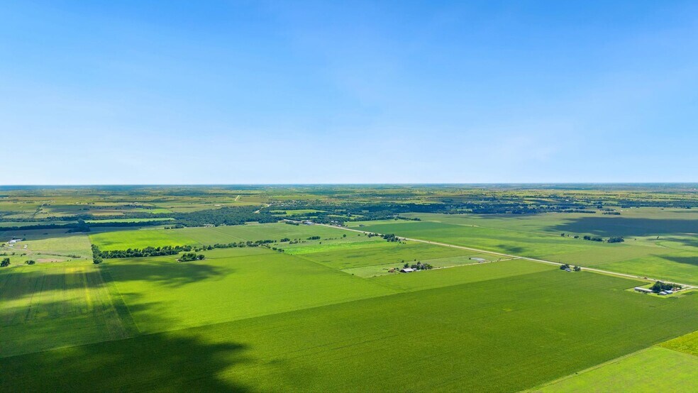 More Photos Of 4669 FM 973, Taylor Land For Sale