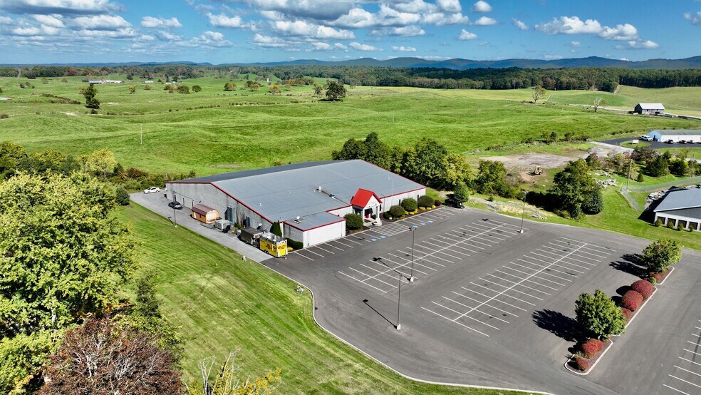 More Photos Of 157 Maple Carriage Dr, Lewisburg Bowling Alley For Sale