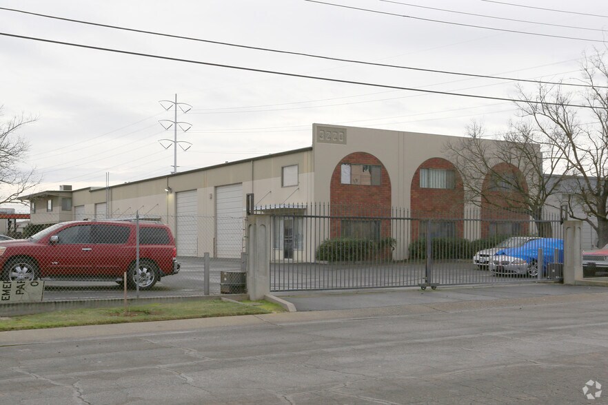 Primary Photo Of 3220 51st Ave, Sacramento Manufacturing For Lease