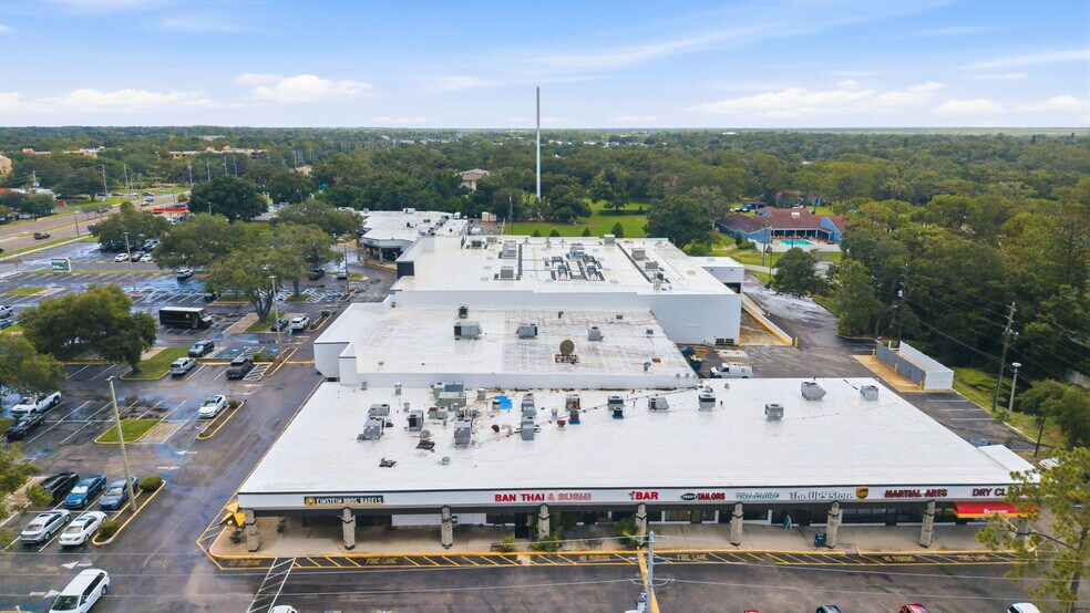More Photos Of 2519 N McMullen Booth Rd, Clearwater Freestanding For Lease
