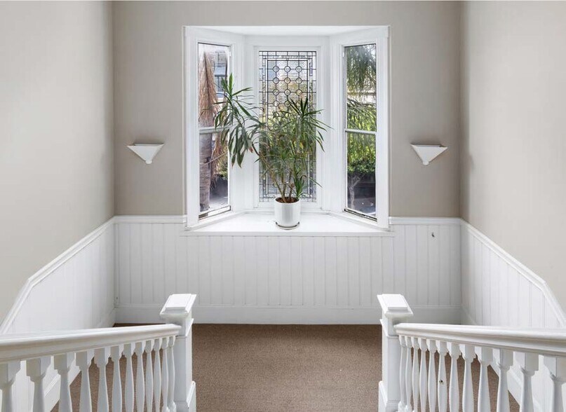 More Photos Of 1338-1348 Larkin St, San Francisco Apartments For Sale