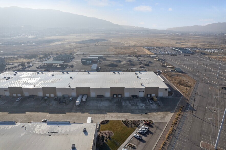 More Photos Of 13702 S 200 W, Draper Unknown For Lease