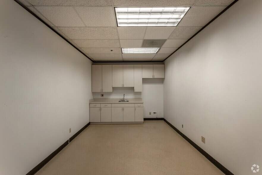 Photo of 9th Floor Ste 900