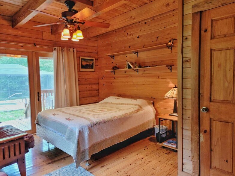 More Photos Of 9545 178th St, Mc Alpin Specialty For Sale
