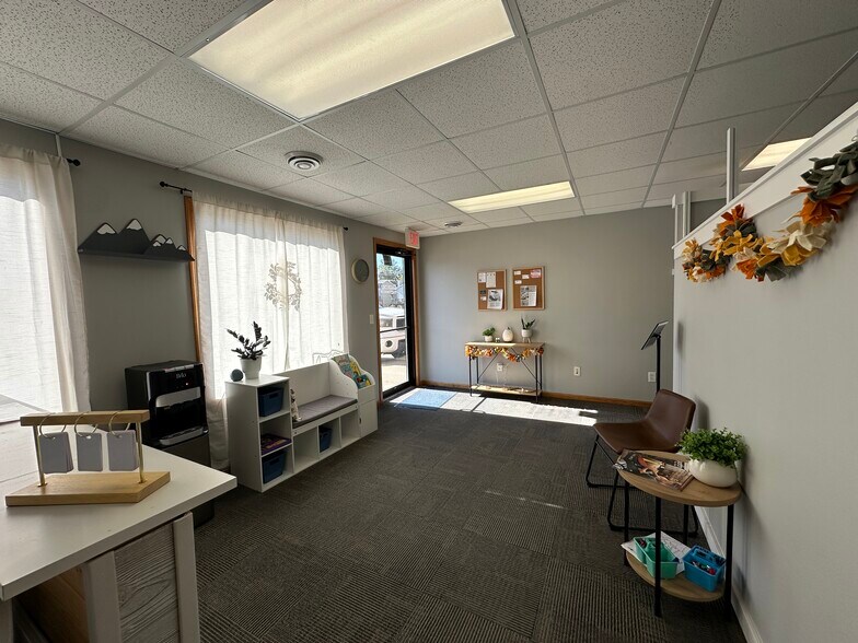 More Photos Of 207 Scott Ct, Iowa City Storefront Retail Residential For Sale