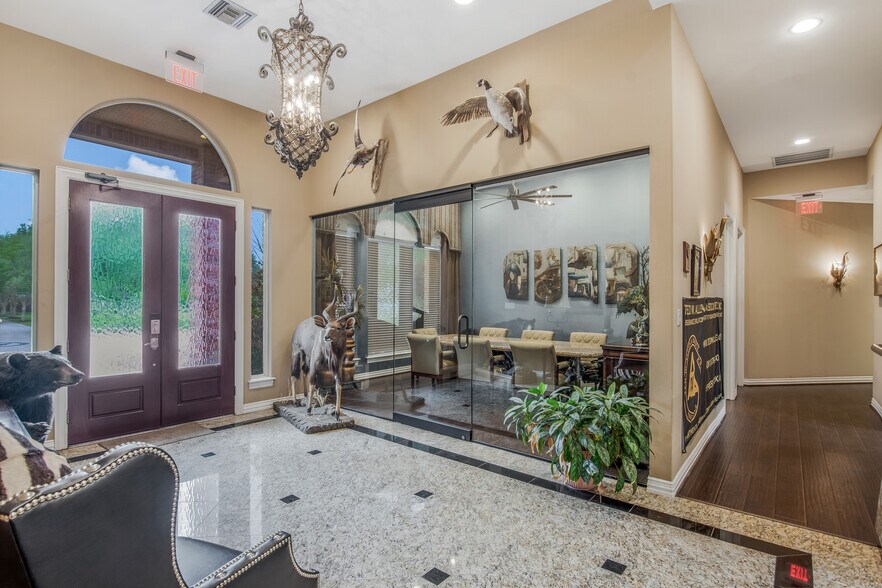 More Photos Of 17004 Grant Rd, Cypress Office For Sale