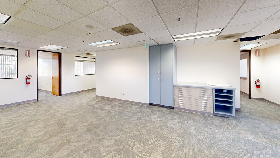 More Photos Of 1327 Del Norte Rd, Camarillo Medical For Sale