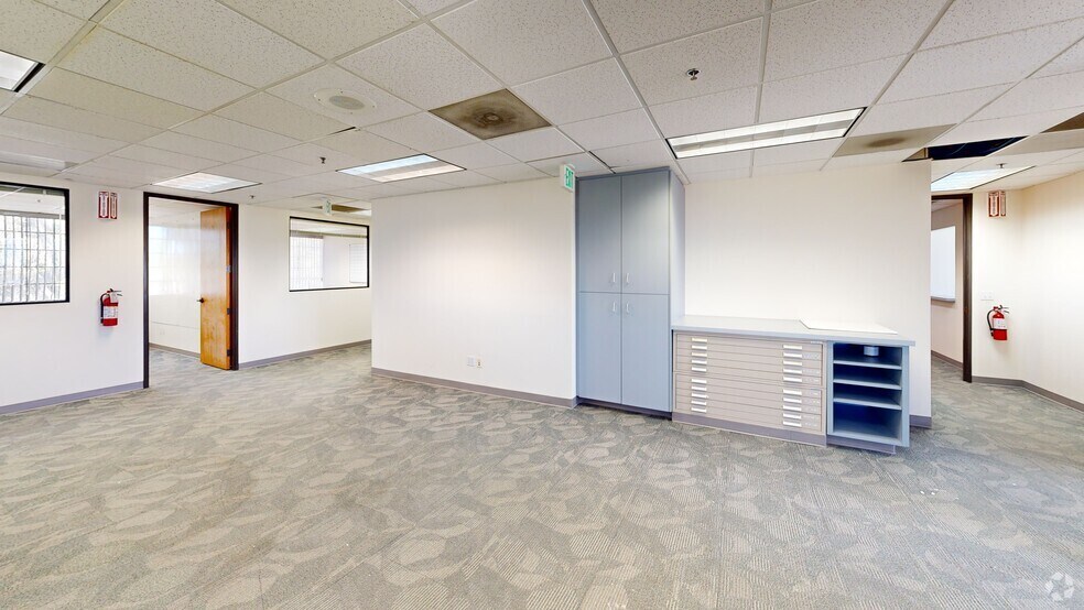 More Photos Of 1327 Del Norte Rd, Camarillo Medical For Sale
