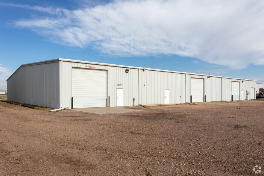 More Photos Of 2030 E 8th St, Greeley Warehouse For Lease