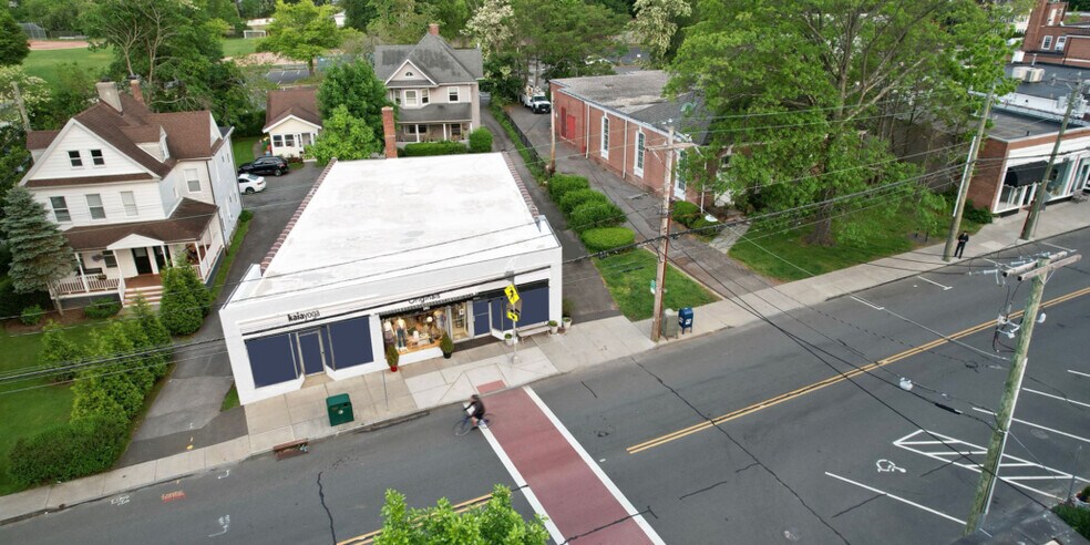 More Photos Of 259-263 Sound Beach Ave, Old Greenwich Freestanding For Lease