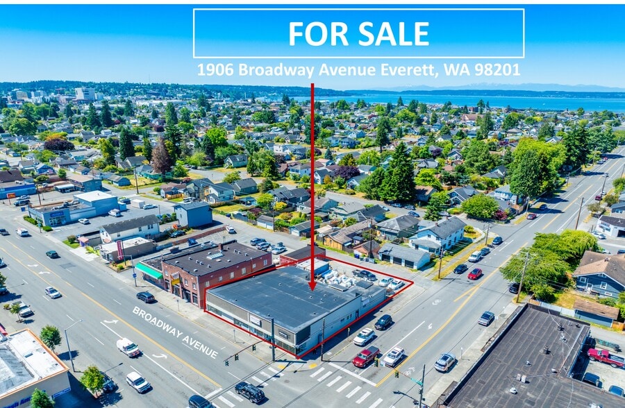 Primary Photo Of 1902-1906 Broadway Ave, Everett Storefront For Sale