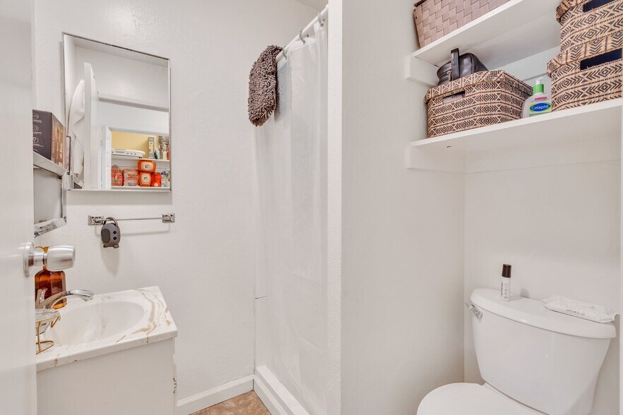 More Photos Of 524-528 1st St, Rodeo Apartments For Sale