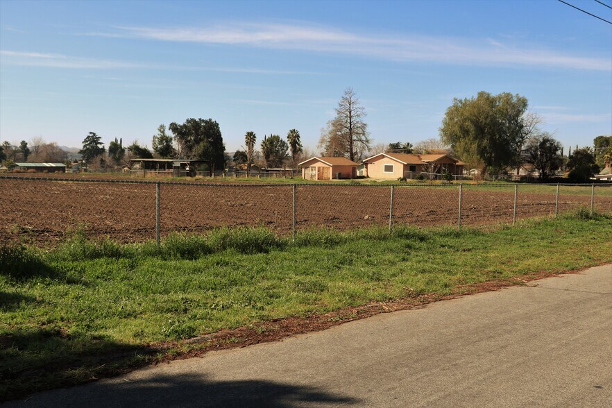 More Photos Of 32755 Avenue D, Yucaipa Land For Sale