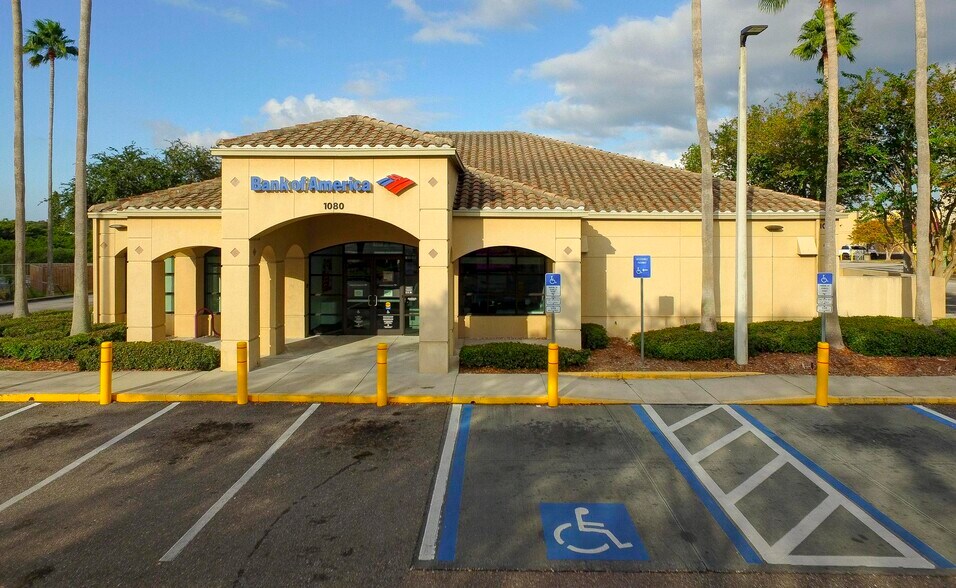 More Photos Of 1080 Keene Rd, Dunedin Bank For Sale