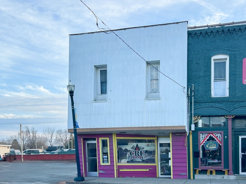 More Photos Of 718 E Mount Morris Rd, Mount Morris Storefront Retail Residential For Sale